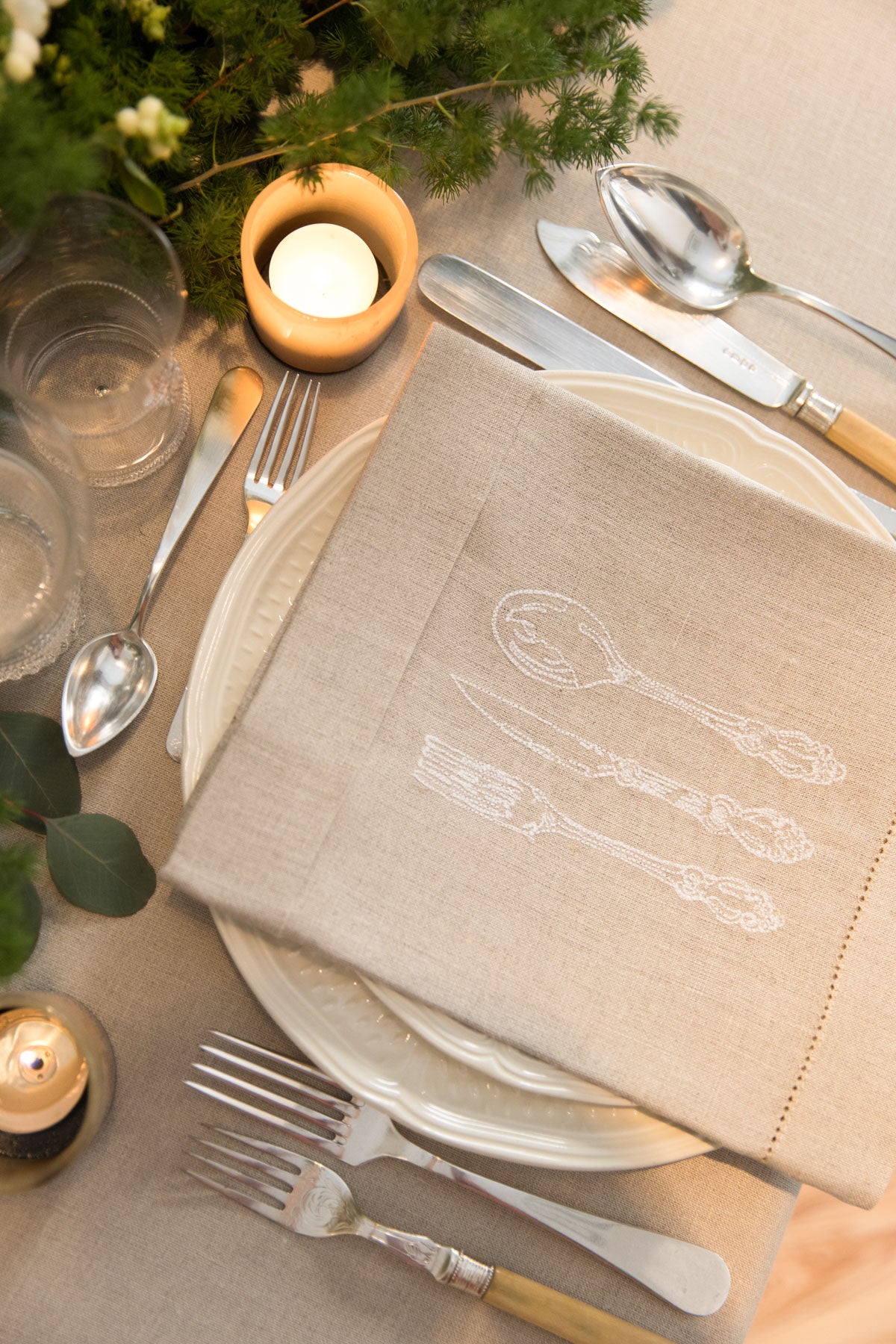 SABOR 4 Napkins & 4 Placemats - Natural & White