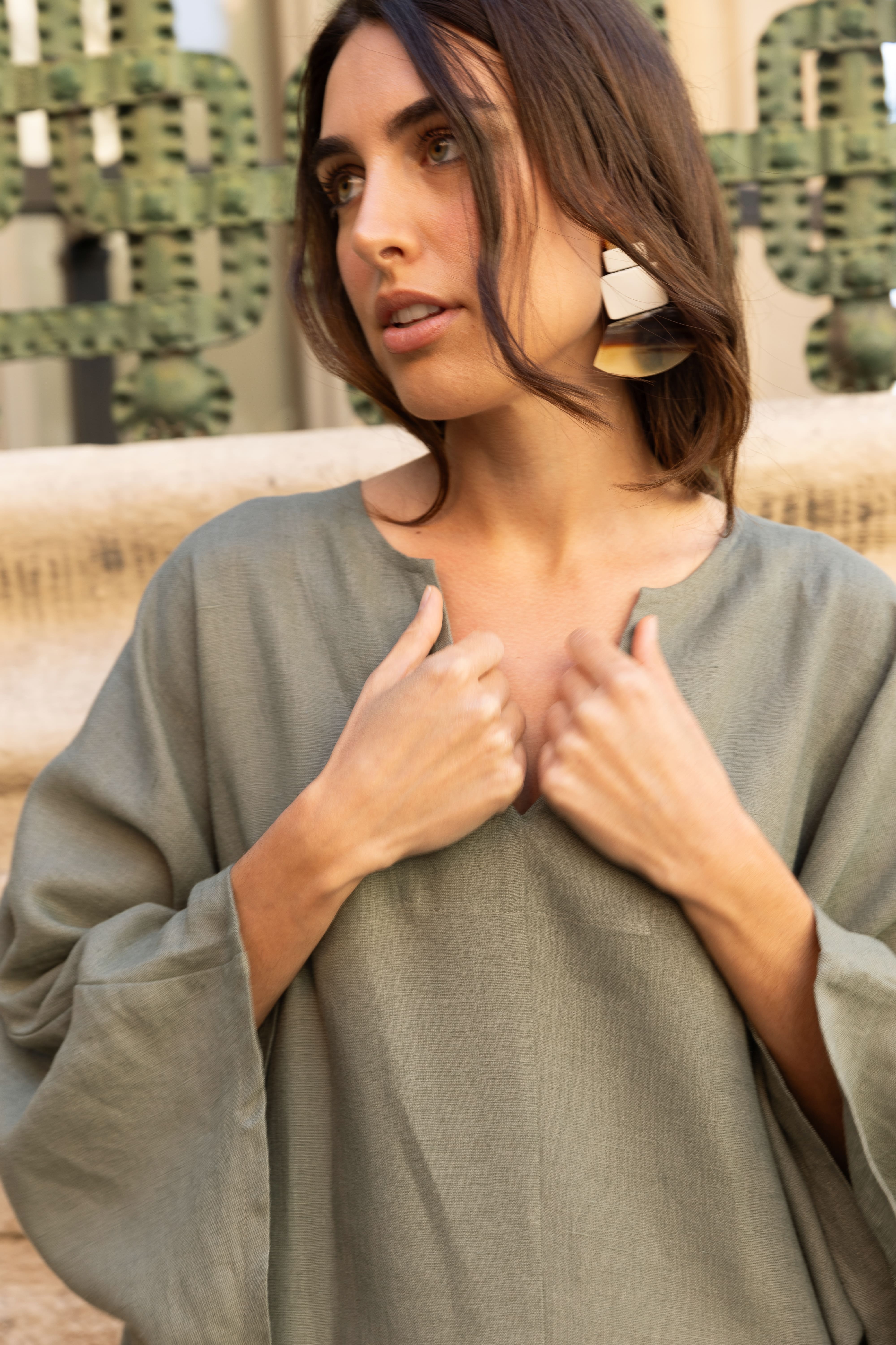 MACONDO City Caftan - Moss Green