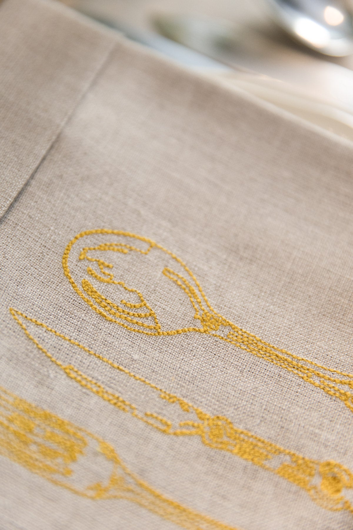 SABOR 4 Napkins & 4 Placemats - Saffron