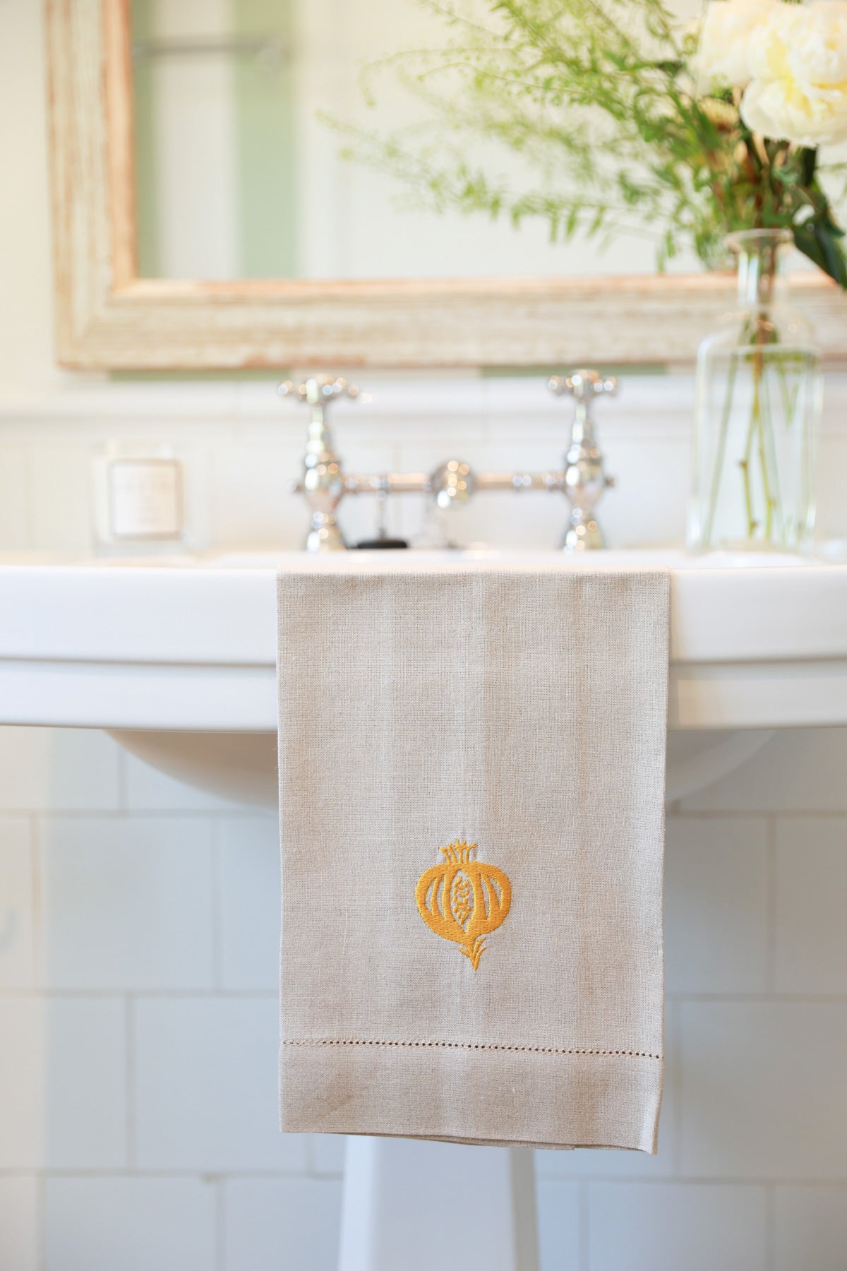 GRANADA Linen Guest Towel - Saffron