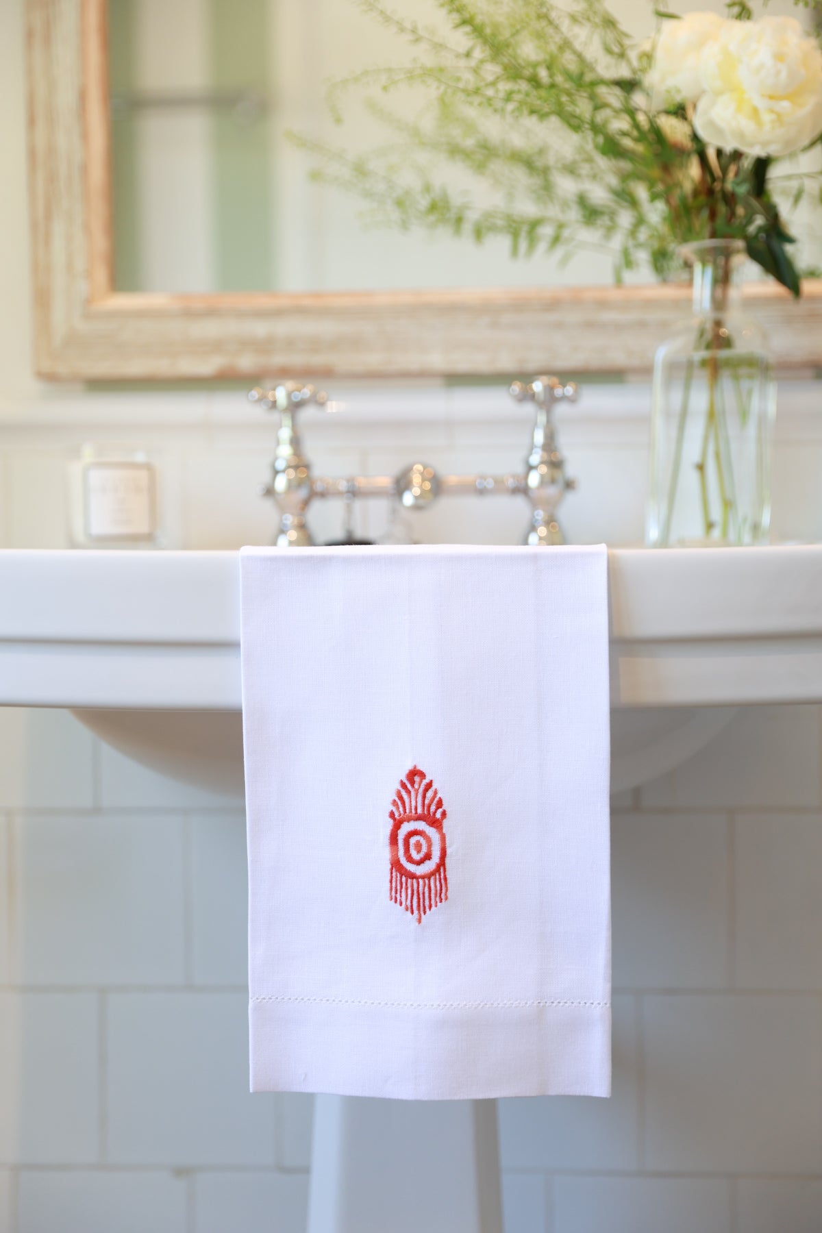 MACONDO Linen Guest Towel - Orange