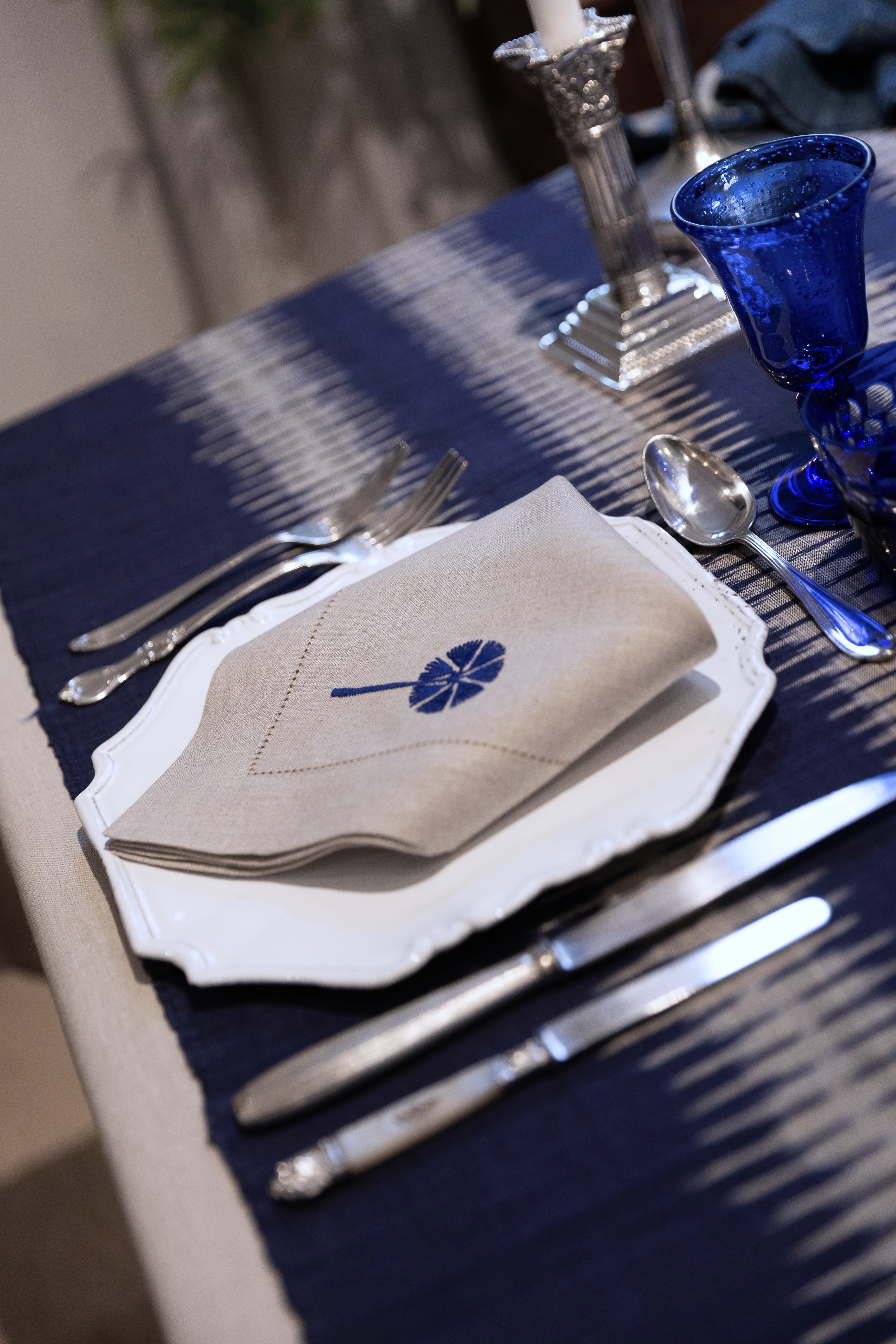 AGRA 4 Napkins & 4 Placemats - Natural & Blue