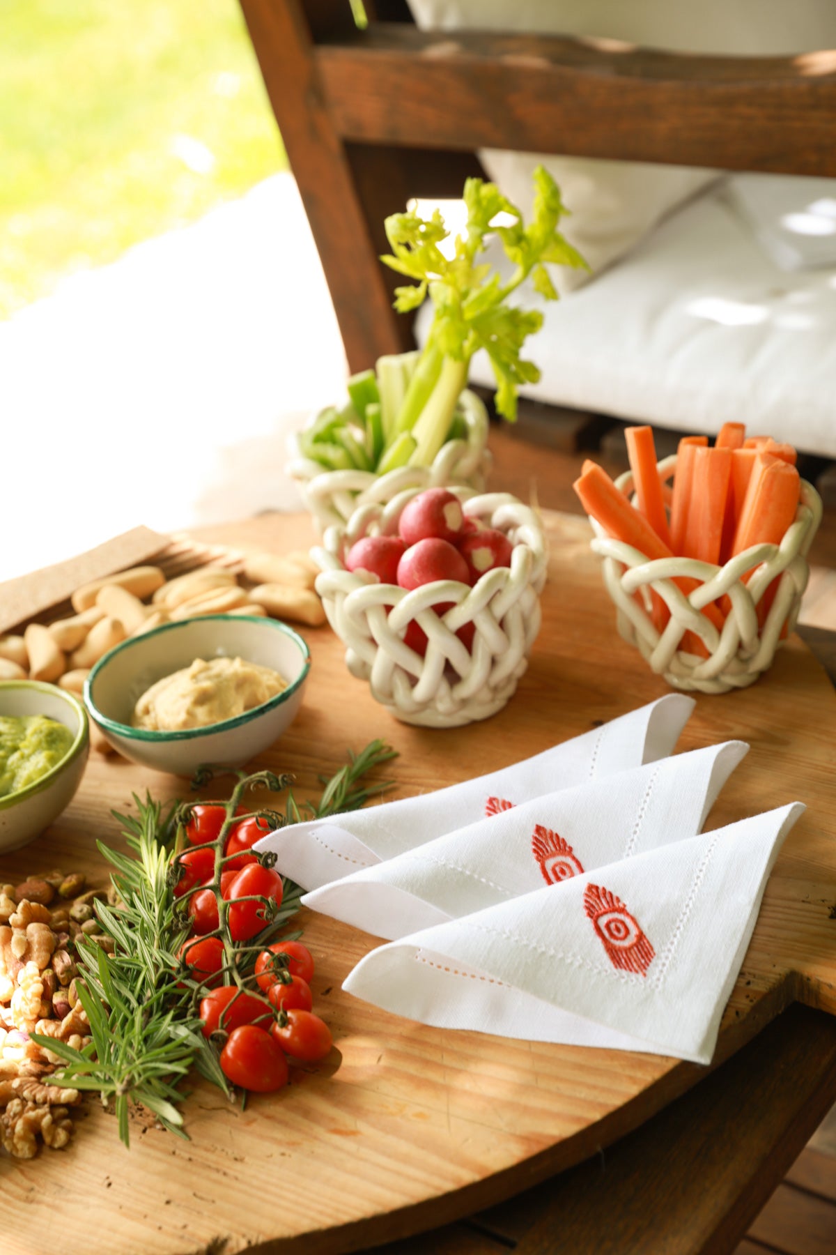 MACONDO Set of 8 linen cocktail napkins - Orange