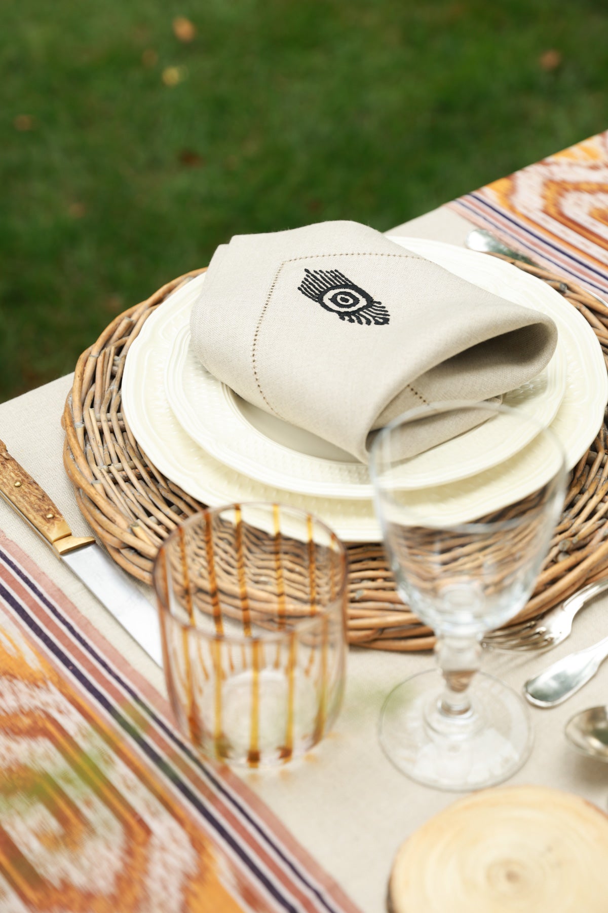 MACONDO 4 Napkins & 4 Placemats - Natural & Black