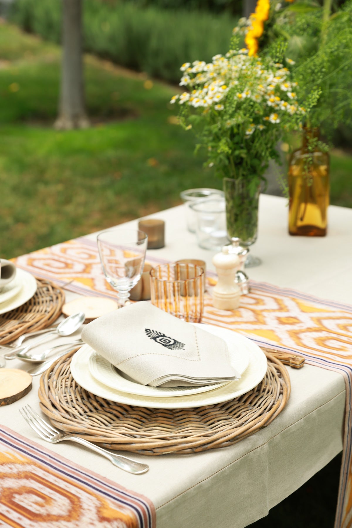 MACONDO 4 Napkins & 4 Placemats - Natural & Black