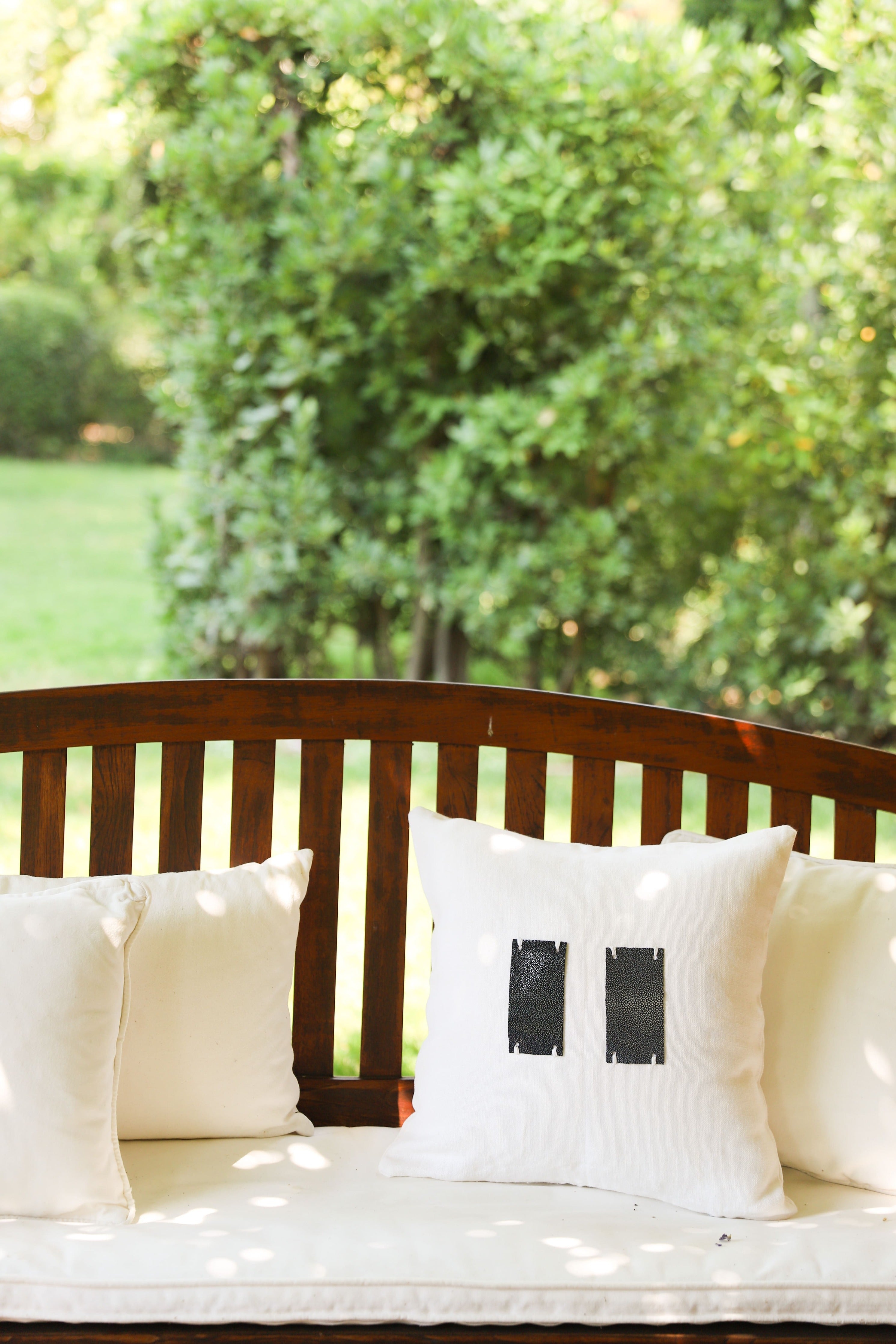 PANGLAO Linen Cushion 50x50 - Navy