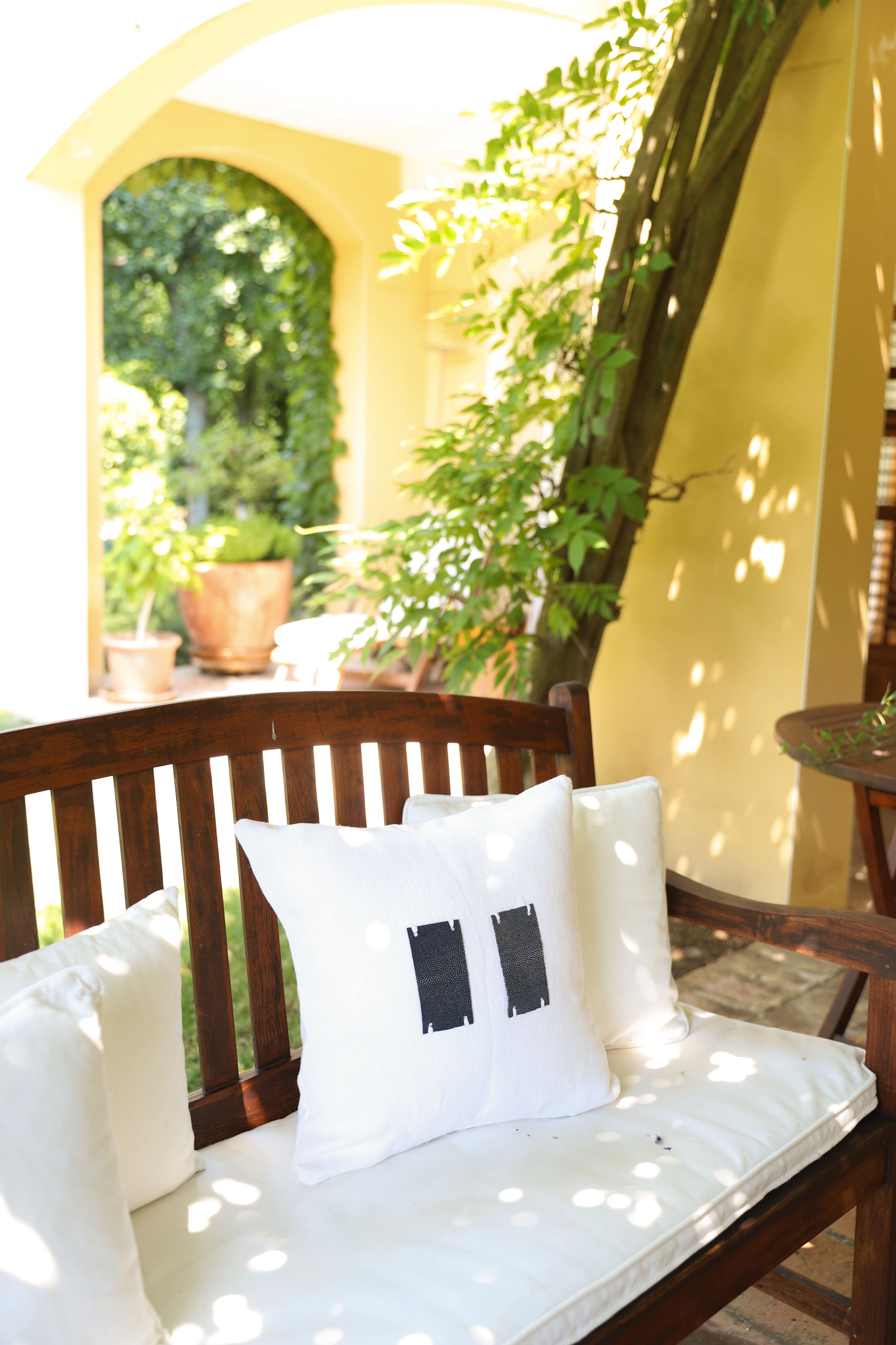 PANGLAO Linen Cushion 50x50 - Navy