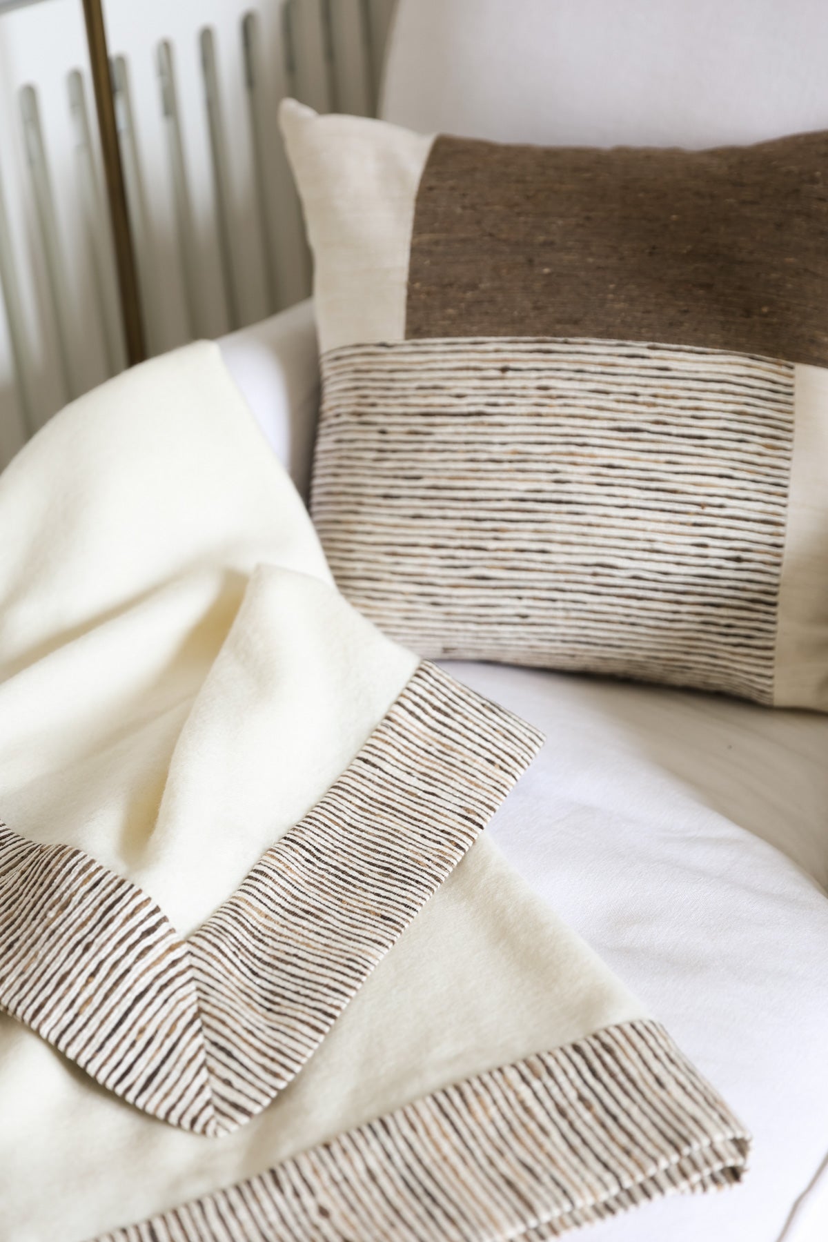 KAVANAGH Baby Alpaca & Silk Throw - Cream