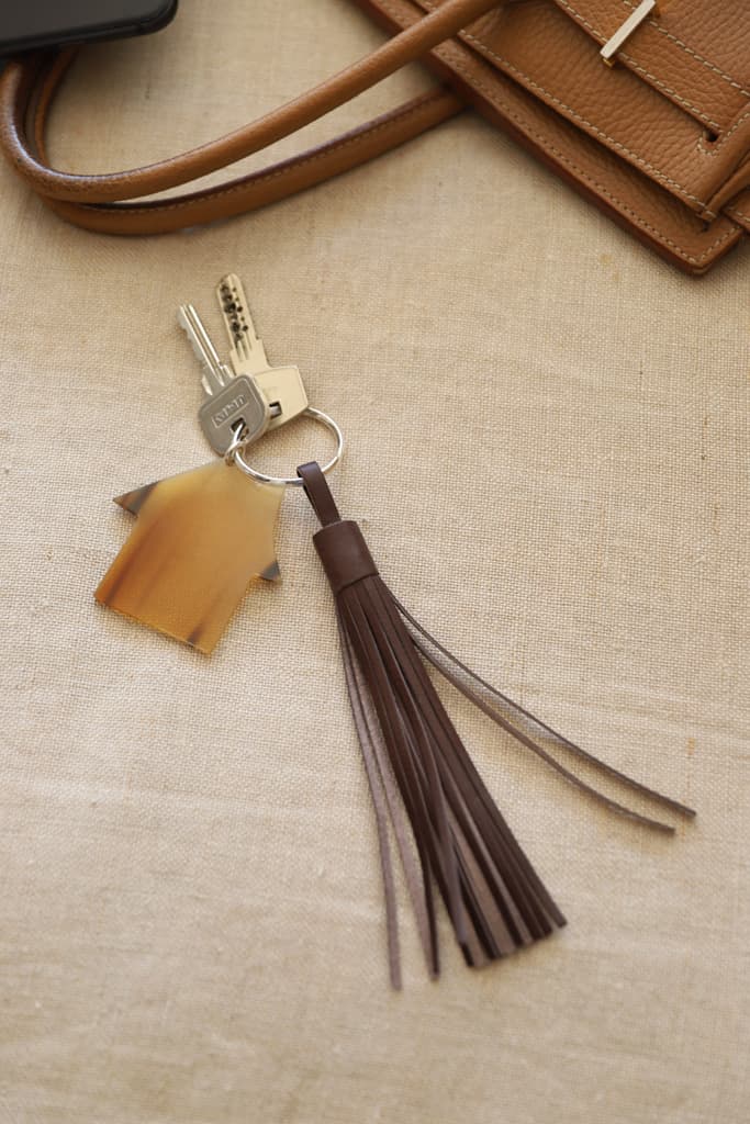 PAMPA Keychain - House in Natural