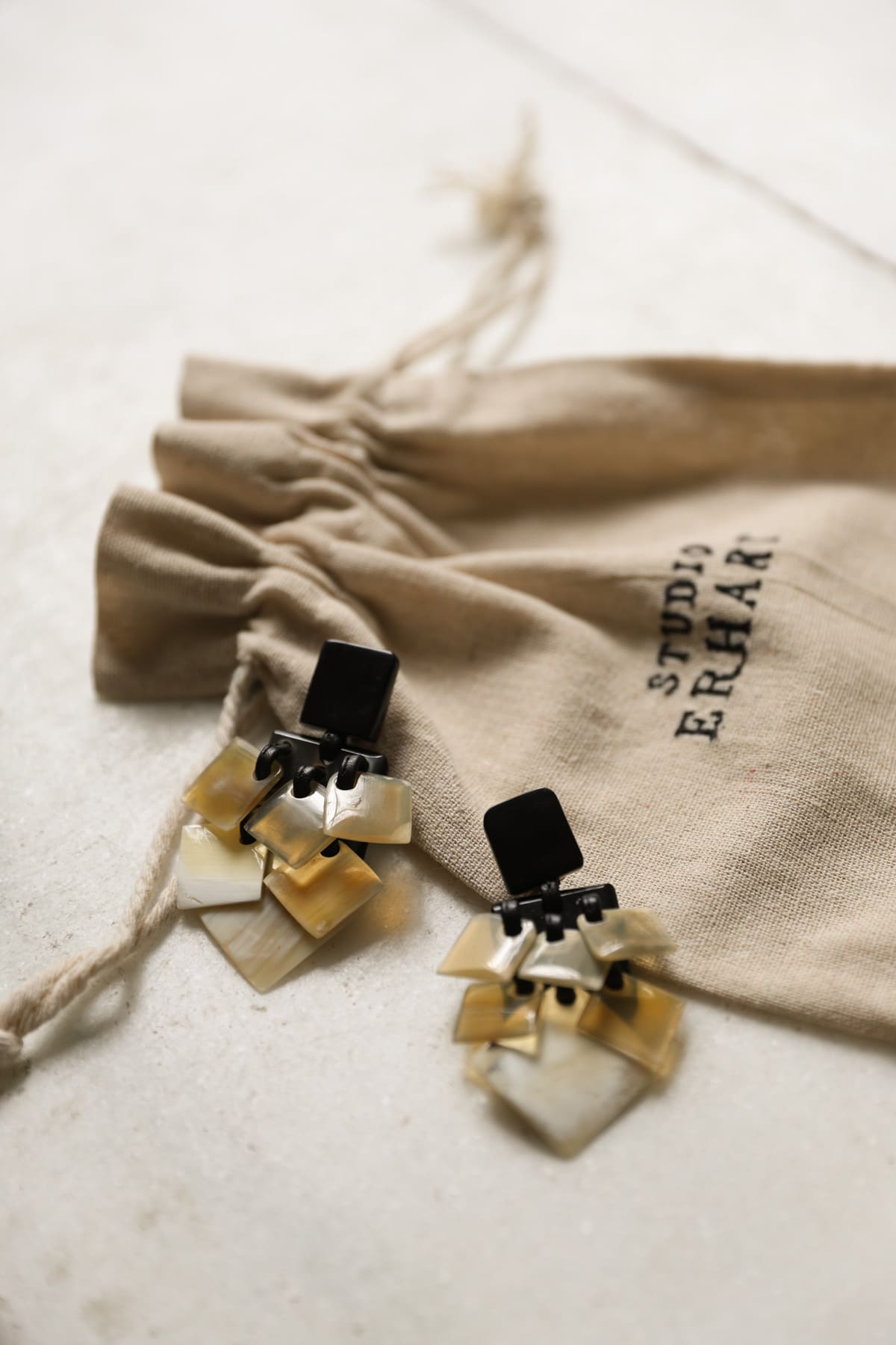 PAMPA Horn Earrings - CINCO