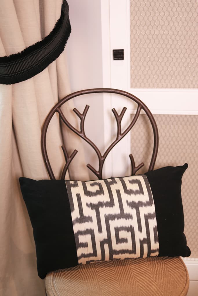TASHKENT Linen cushion 50x30cm - Art Deco