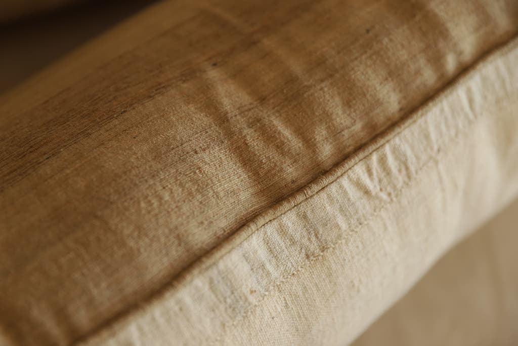 MALI Cotton & Silk Cushion 70x35