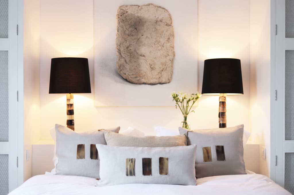 PAMPA Table Lamp - Dark