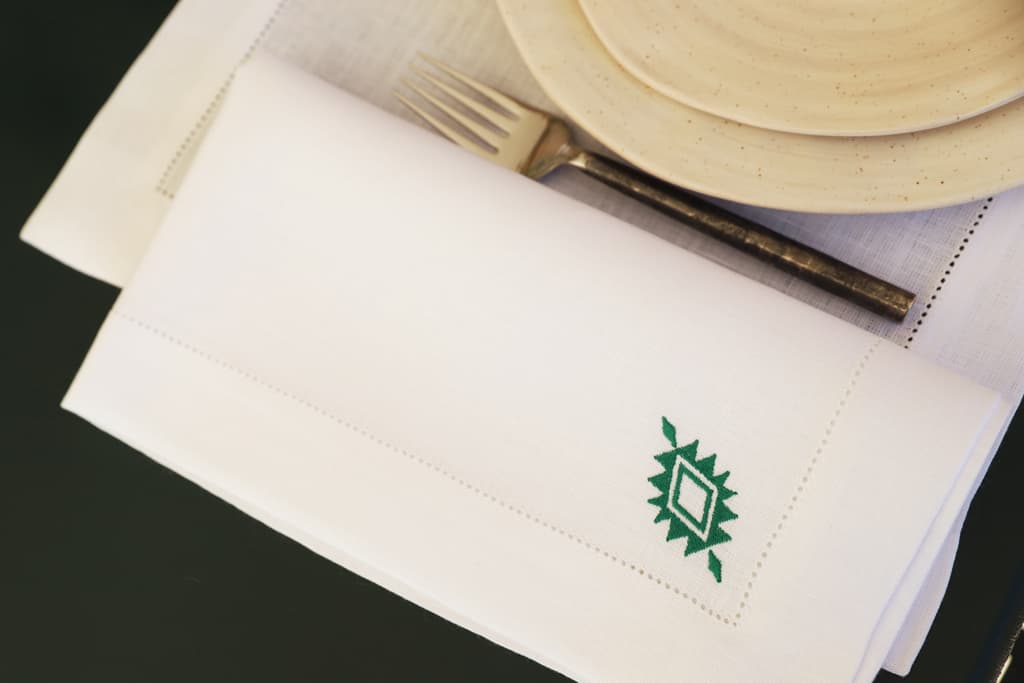 PAMPA 4 Napkins & 4 Placemats - White & Green