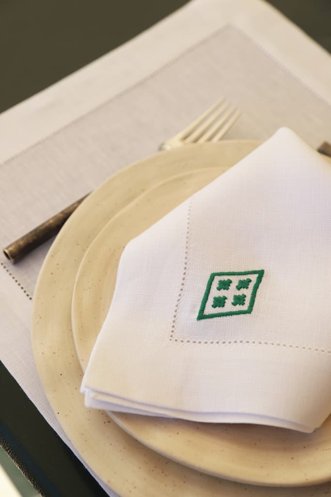 PAMPA 4 Napkins & 4 Placemats - White & Green