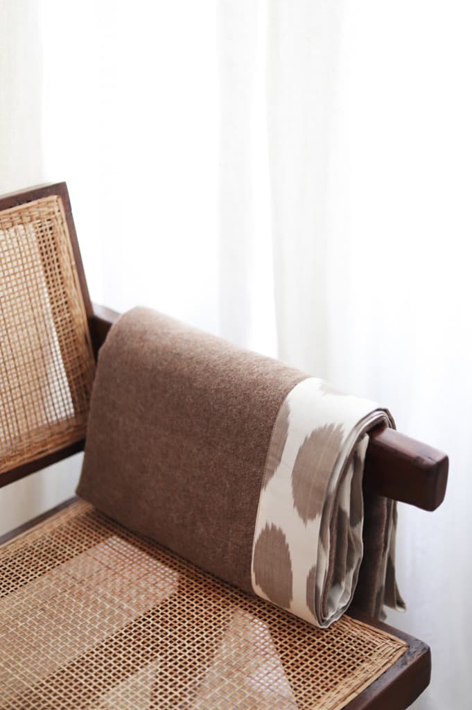 TASHKENT Baby Alpaca Throw - Beige Polka Dot