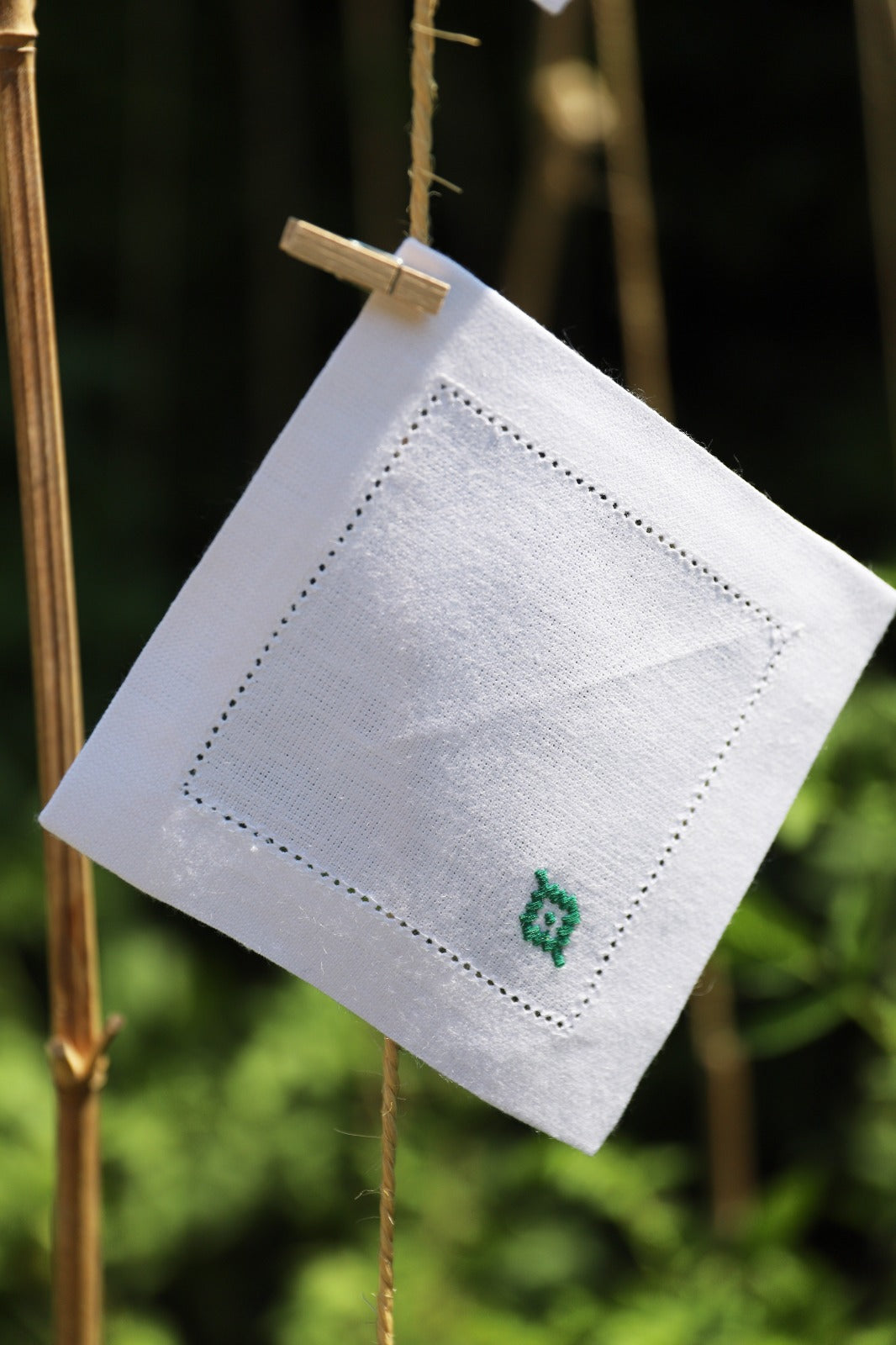 PAMPA Set of 8 linen cocktail napkins - Green