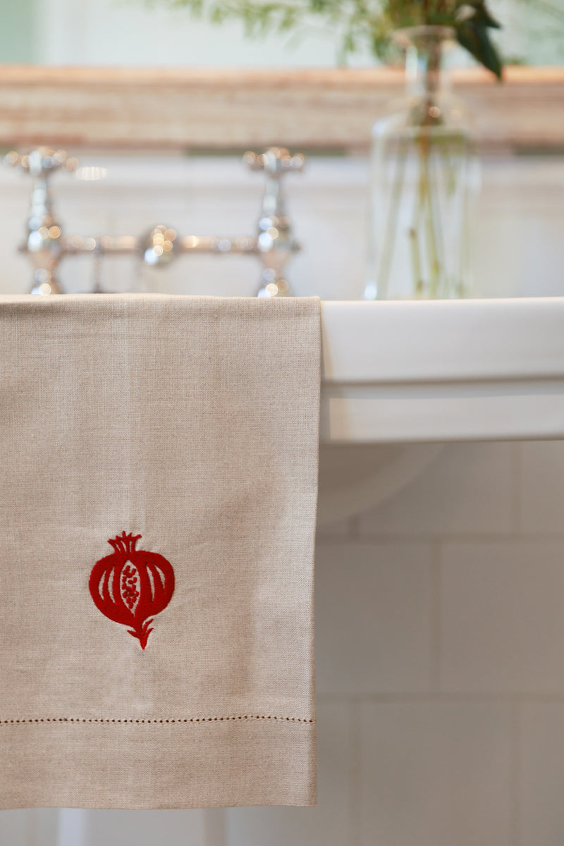 GRANADA Linen Guest Towel - Natural & Red