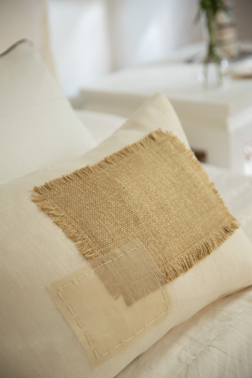 SABOR Linen & Silk Cushion 55x35 - White