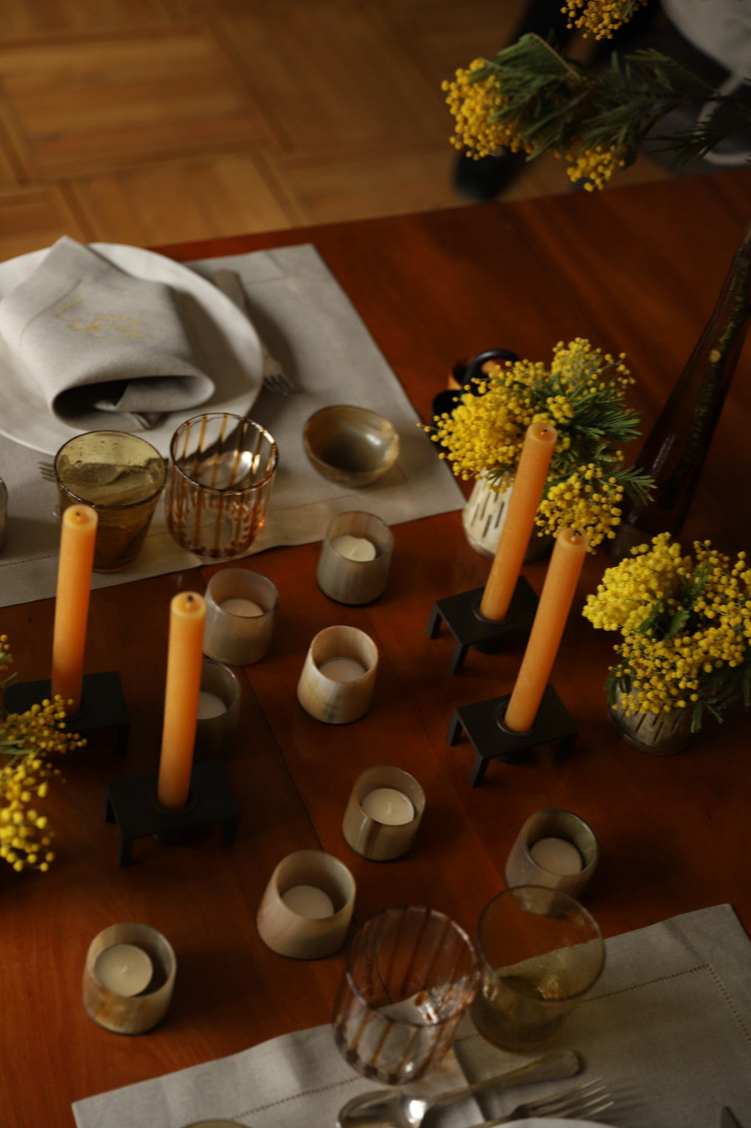 PAMPA Pure Linen Dining Set (For 4) - Saffron