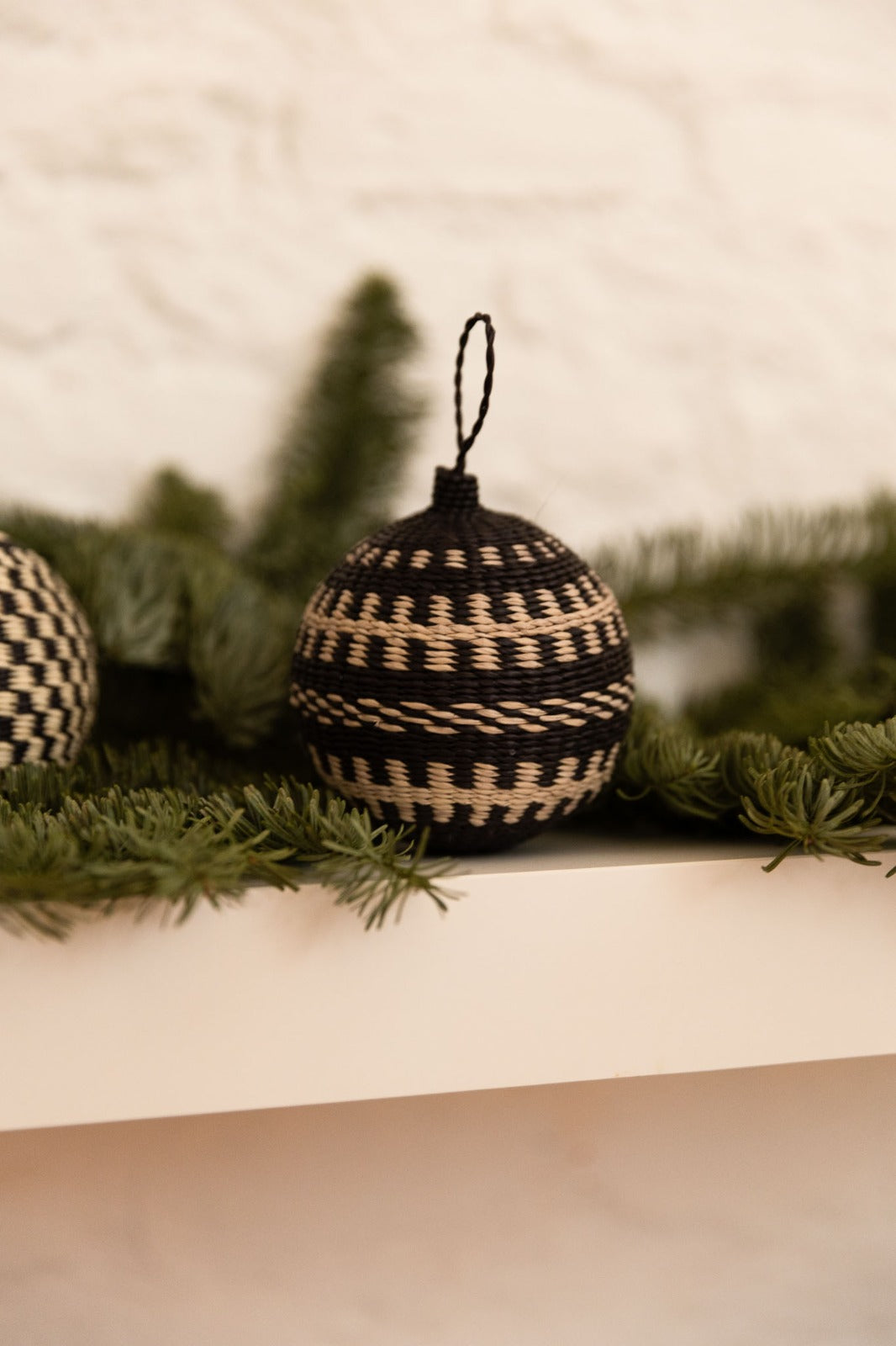 MIBAOBAB BENEFIT CHRISTMAS TREE ORNAMENTS