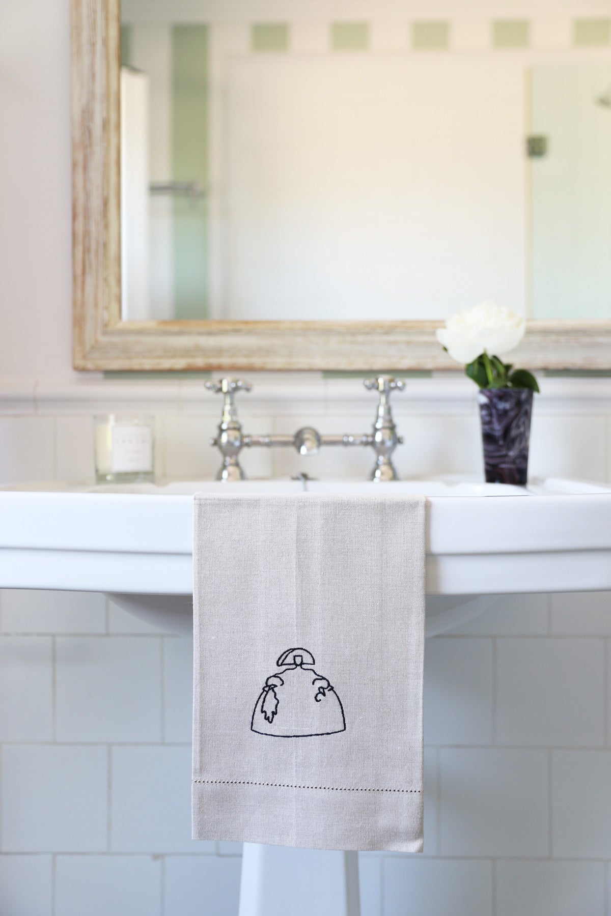 Linen guest best sale towels for bathroom