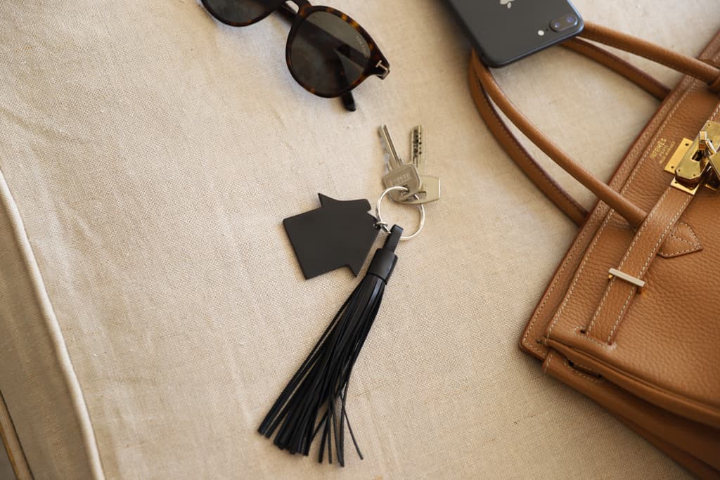 PAMPA Keychain - House in Black
