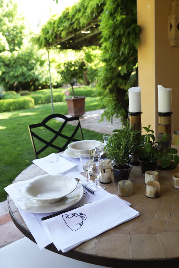 DIEGO Oversized Linen Napkin - White