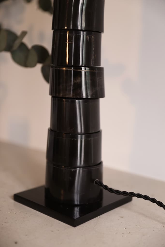PAMPA Table Lamp - Black