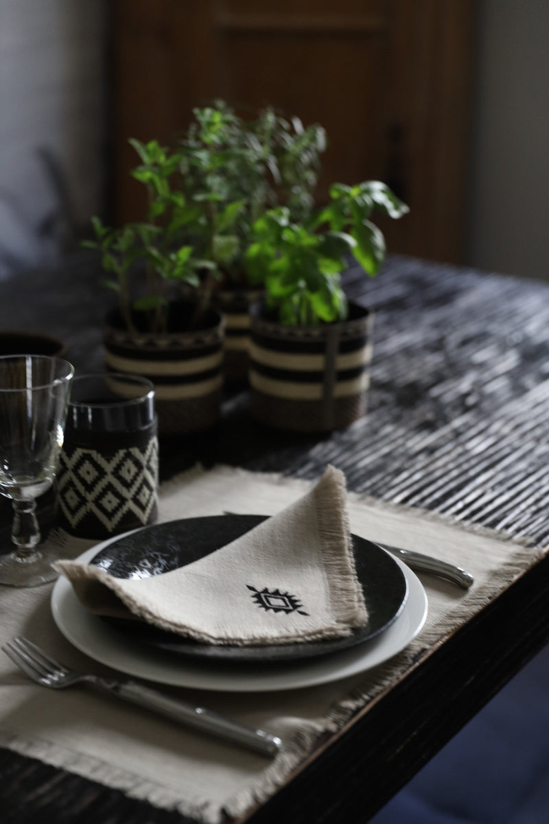 PAMPA Pure Linen Dining Set for 4 - Natural