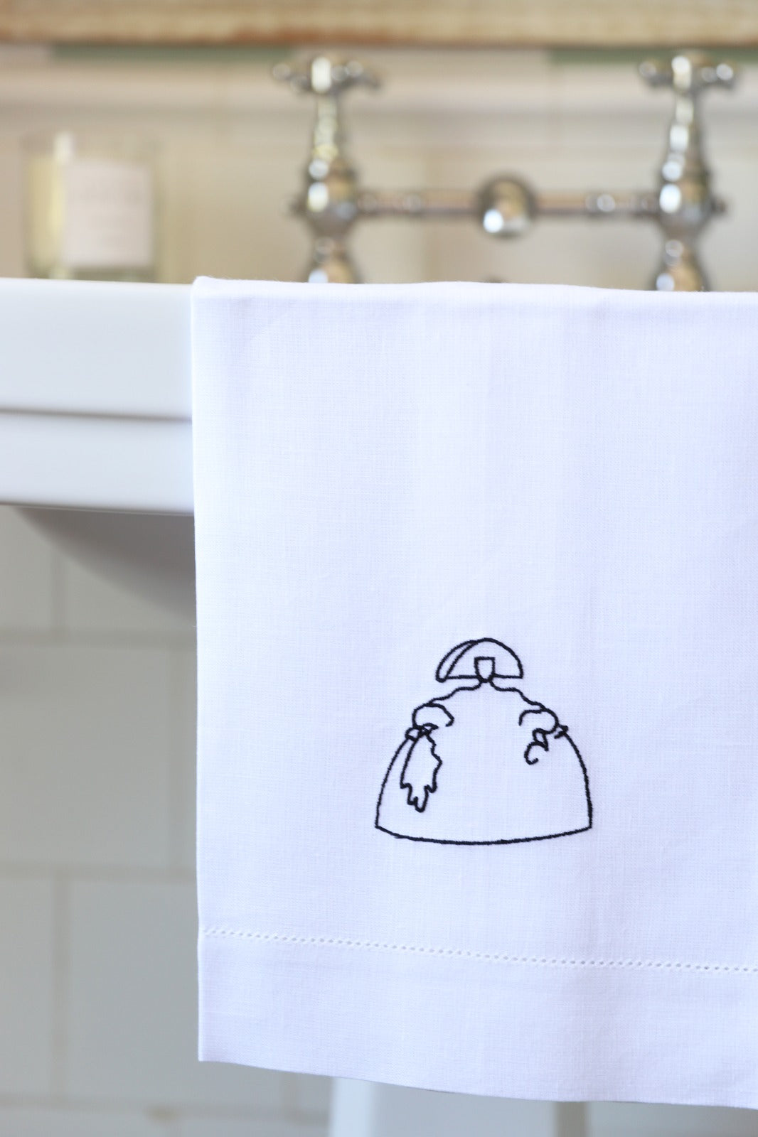 DIEGO Linen Guest Towel - White