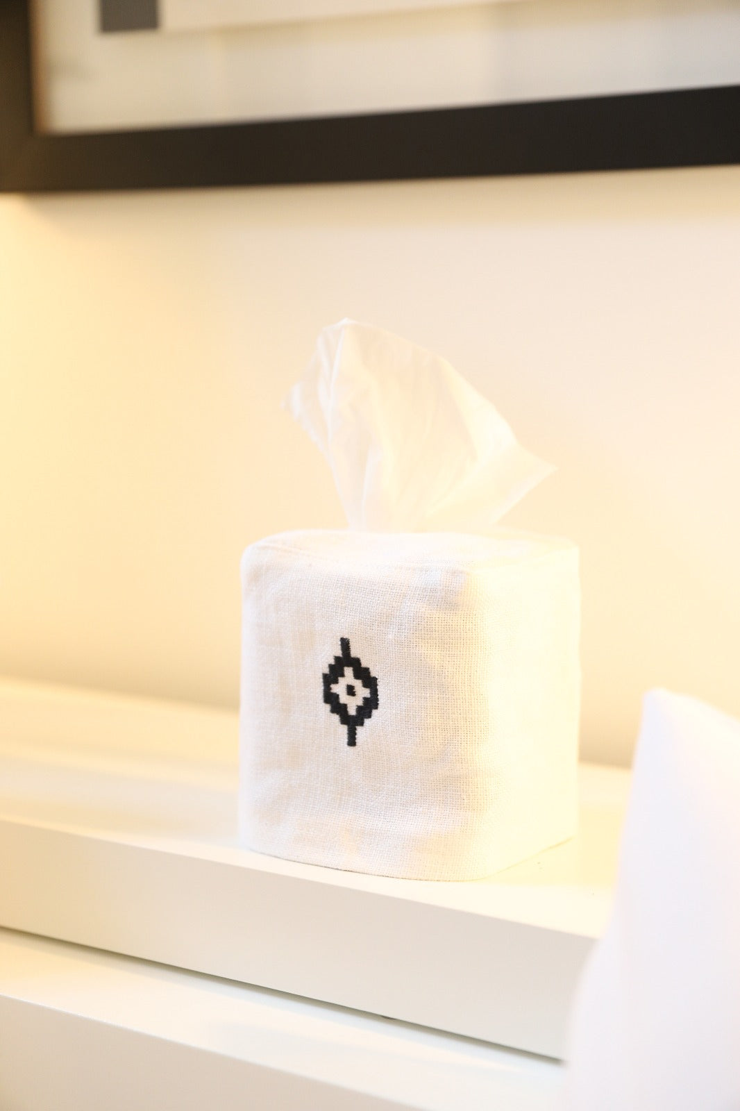 PAMPA Linen tissue box cover – White